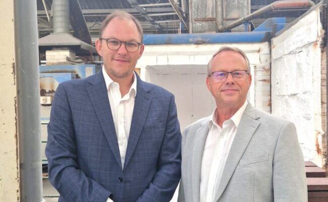 Gareth-Snell-Tim-Evans-Mantec-Factoery-1900x1425-1024x585